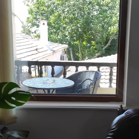 рибарска 8 *