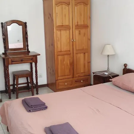 рибарска 8 * Sozopol