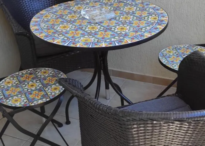 Апартаменты рибарска 8 *