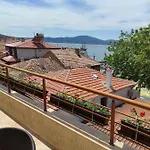 Apartamento рибарска 8 *