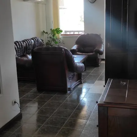 Apartamento рибарска 8 *