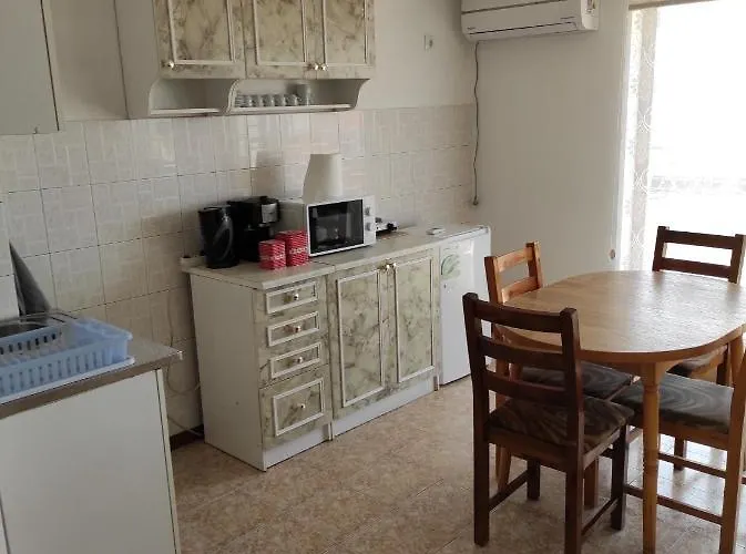 рибарска 8 * Sozopol