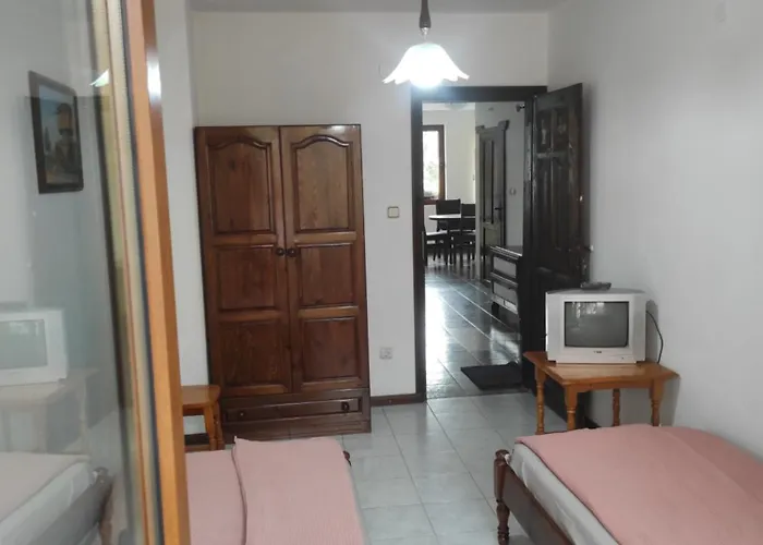 рибарска 8 * Sozopol